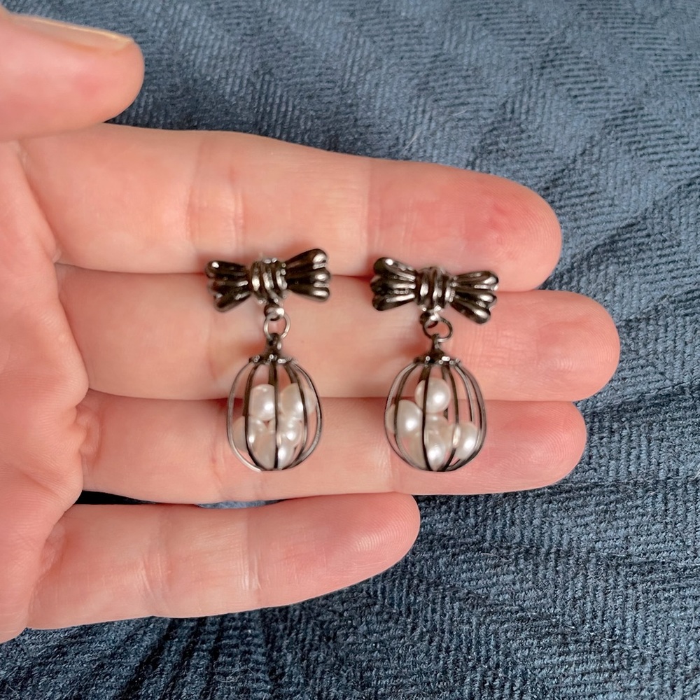 Pearl cage and bow stud and dangle earrings black metal and faux pearls